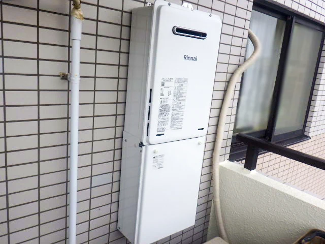 給湯器新品据え付け後の写真